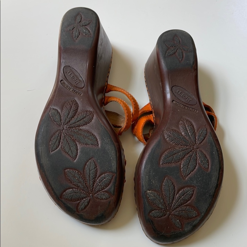Born Women's Orange Sandals - Picture 3 of 7